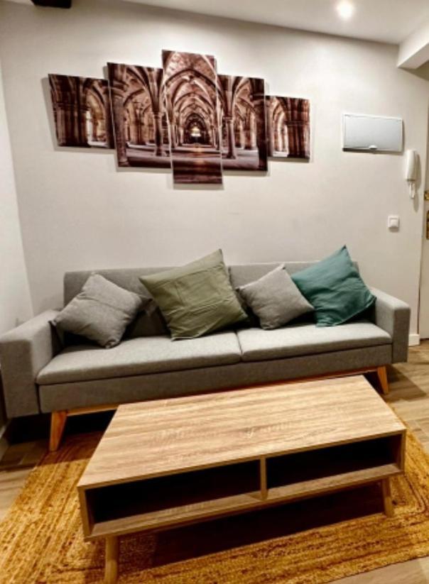 Atuaire Home Los Arcos En El Centro Historico De บูร์โกส ภายนอก รูปภาพ